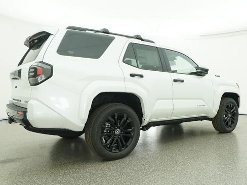 New 2026 Toyota 4Runner 4WD image 25