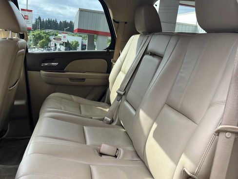 Used 2012 GMC Yukon SLT w/ SLT-2 Equipment Package AWD/4WD image 14
