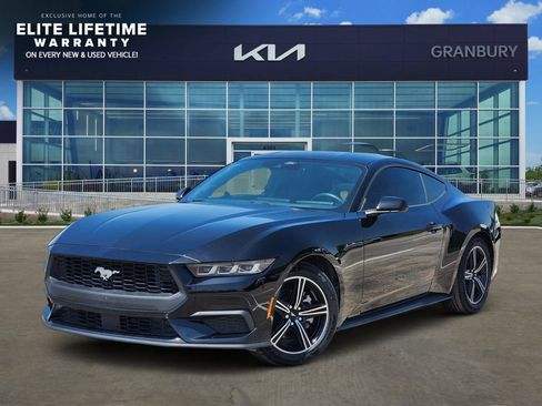 Used 2024 Ford Mustang Coupe RWD image 1