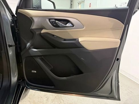 Certified 2023 Chevrolet Traverse LT w/ LT Premium Package image 29