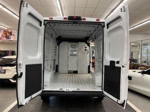 Used 2023 RAM ProMaster 2500 FWD image 28
