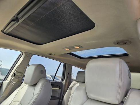 Used 2014 Buick Enclave Leather image 7