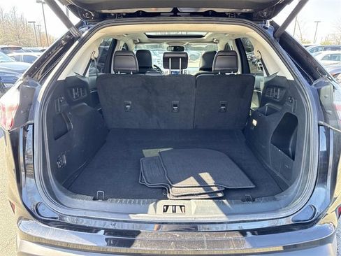 Used 2021 Ford Edge SEL w/ Convenience Package image 12