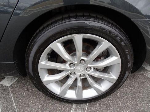 Used 2016 Cadillac XTS Luxury image 36