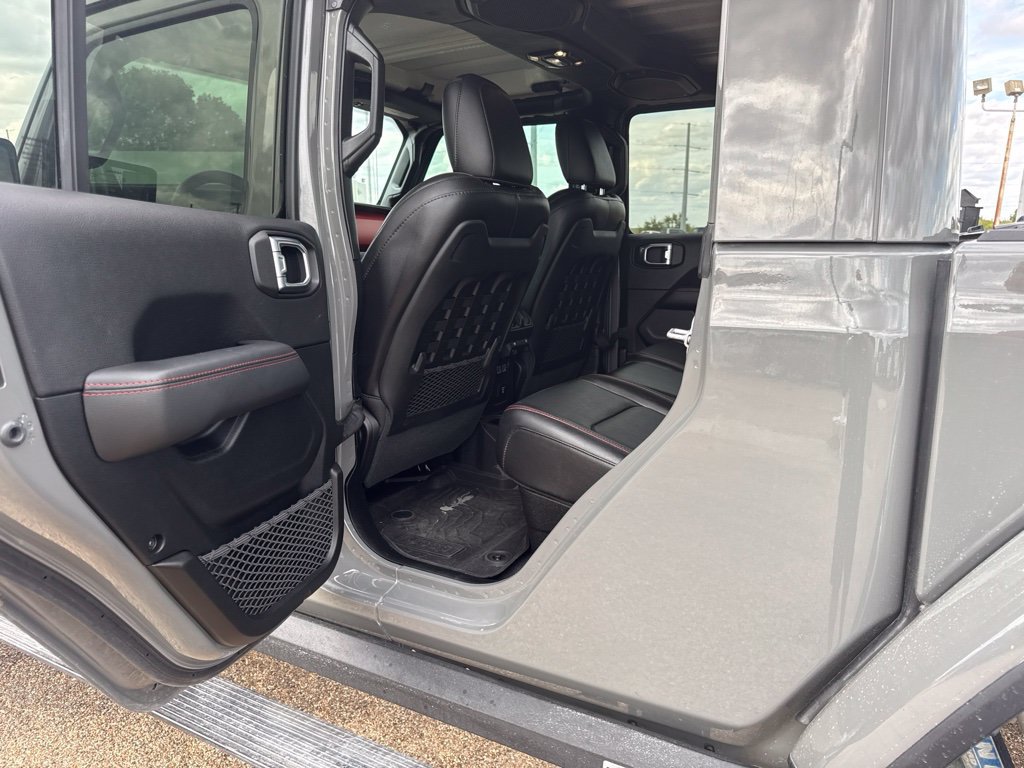 Used 2020 Jeep Gladiator Rubicon AWD/4WD image 9
