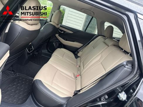 Used 2024 Subaru Outback Limited AWD/4WD image 38