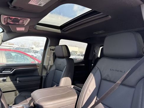 New 2026 GMC Sierra 1500 Denali w/ Denali Reserve Package image 22