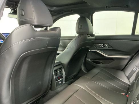 Certified 2025 BMW 330i Sedan w/ M Sport Package image 25