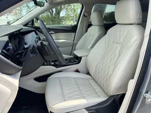 Certified 2023 Buick Envision Avenir AWD/4WD image 11