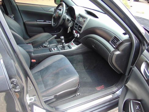 Used 2011 Subaru Impreza WRX STI AWD/4WD image 24