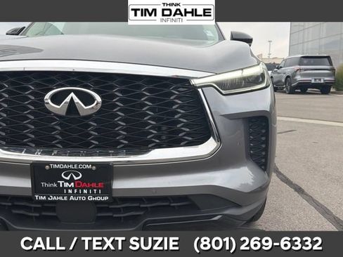 Used 2023 INFINITI QX60 Luxe AWD/4WD image 5
