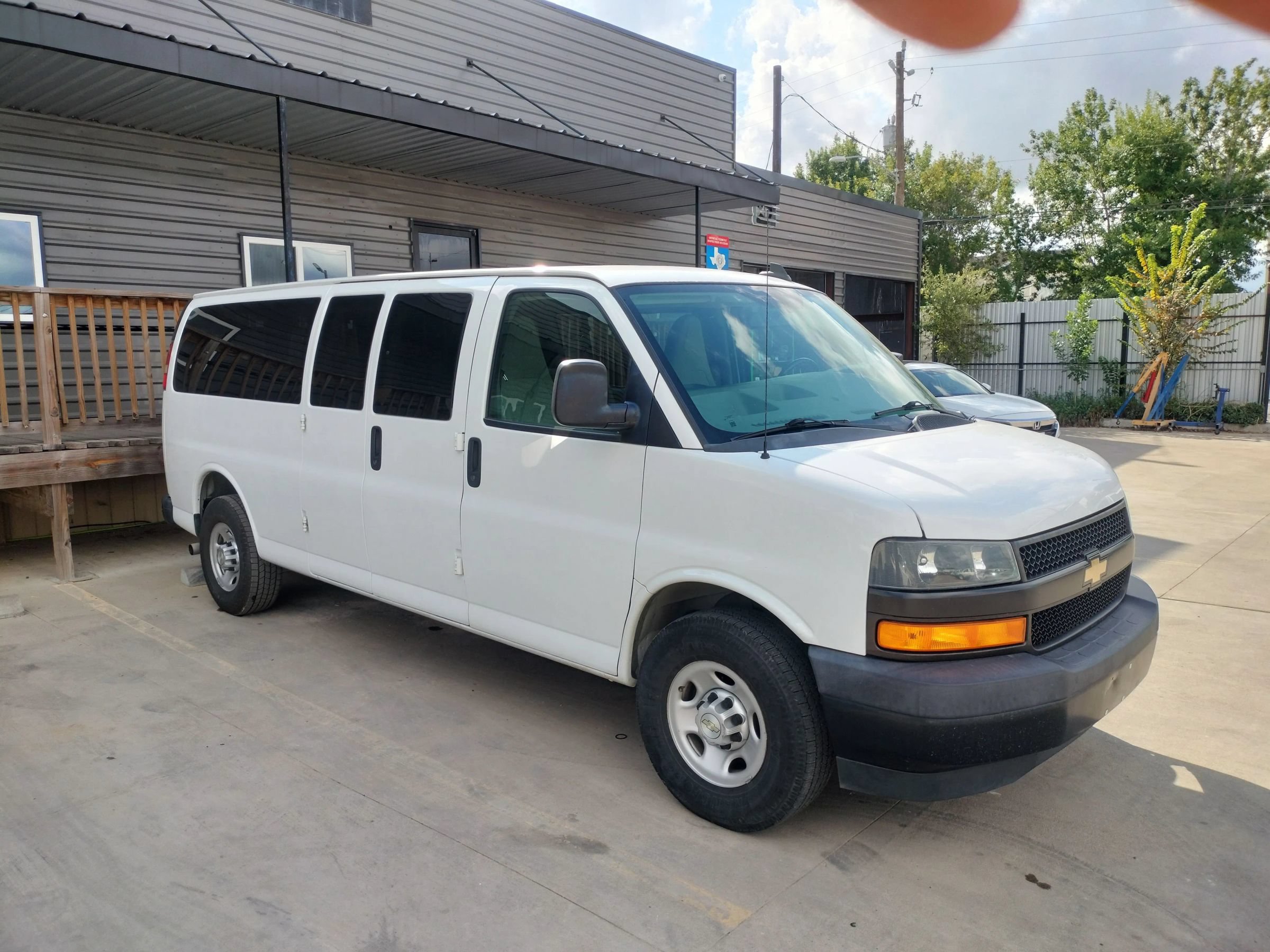 Used 2019 Chevrolet Express 2500 LS w/ Driver Convenience Package RWD image 12