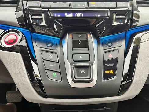 Used 2024 Honda Odyssey Touring image 29