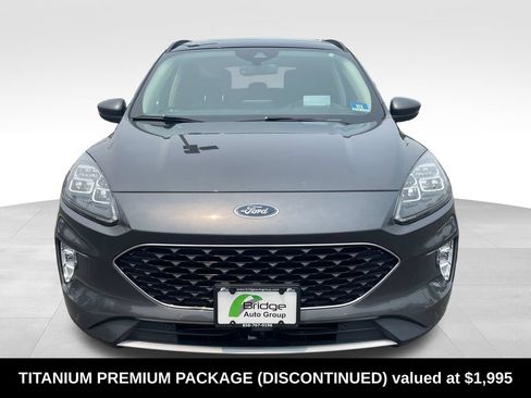 Used 2020 Ford Escape Titanium AWD/4WD image 2