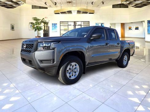 New 2026 Nissan Frontier S image 2