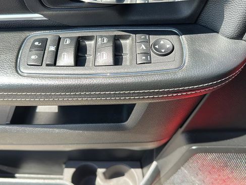 Used 2021 RAM 1500 Classic Warlock AWD/4WD image 11