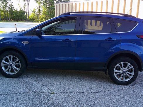 Used 2019 Ford Escape SEL AWD/4WD image 8