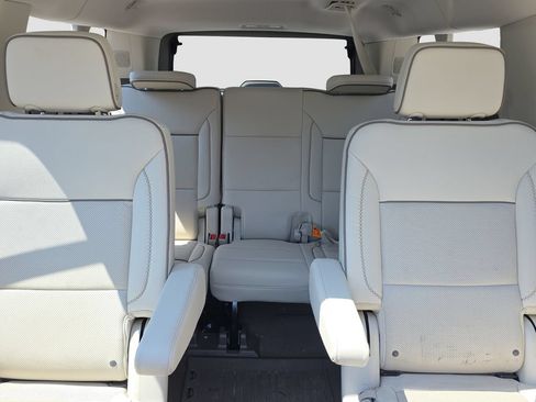 Used 2023 GMC Yukon XL Denali w/ Max Trailering Package AWD/4WD image 12