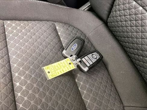 Used 2023 Ford Escape Active w/ Tech Pack #2 AWD/4WD image 13