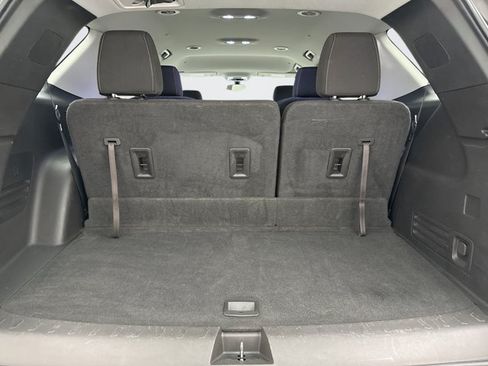 Used 2019 Chevrolet Traverse LT w/ LPO, Floor Liner Package AWD/4WD image 20