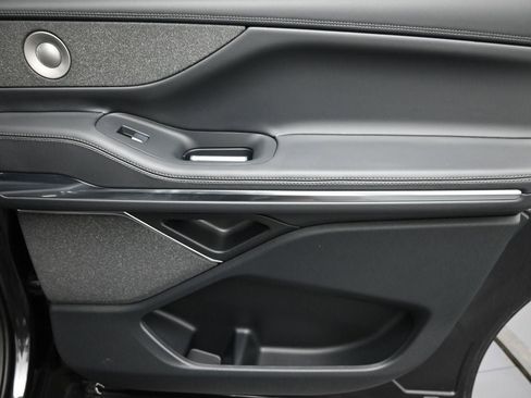 New 2026 Lincoln Navigator L Reserve w/ Jet Appearance Package image 29