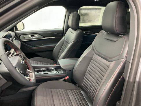 New 2027 Ford Explorer ST-Line w/ Premium Package AWD/4WD image 12