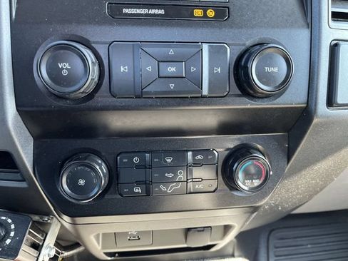 Used 2021 Ford F250 XL w/ Power Equipment Group AWD/4WD image 18