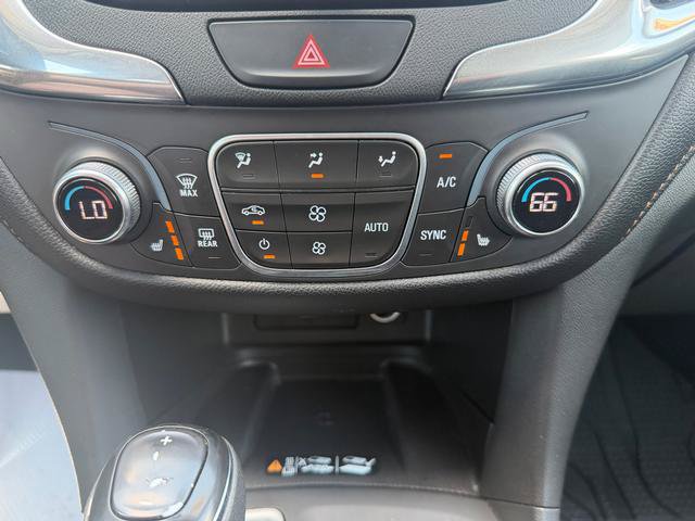 Used 2020 Chevrolet Equinox Premier w/ LPO, Floor Liner Package AWD/4WD image 20