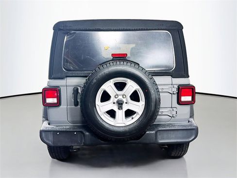 Used 2021 Jeep Wrangler Unlimited Sport image 8