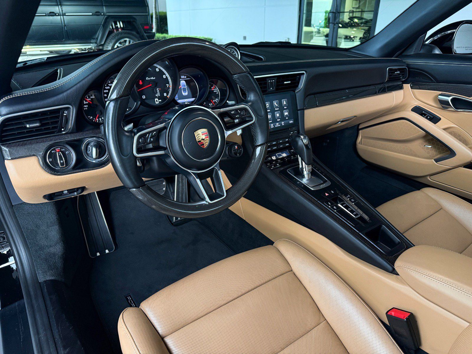 Used 2019 Porsche 911 4 Cabriolet AWD/4WD image 26