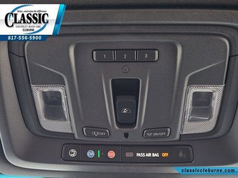 Used 2025 Chevrolet Silverado 1500 High Country AWD/4WD image 22