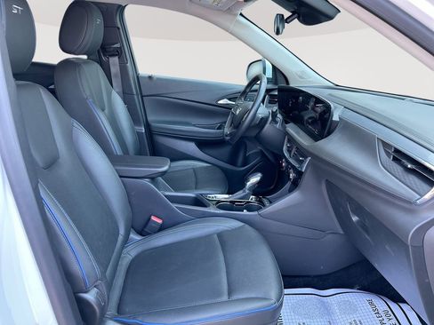 Used 2025 Buick Encore GX Sport Touring w/ Advanced Technology Package AWD/4WD image 23