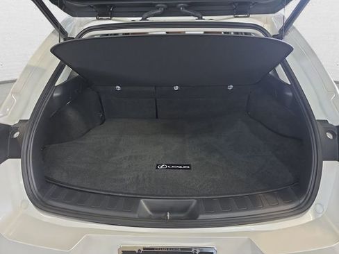 Used 2022 Lexus UX 250h 250h Base w/ Premium Package image 12