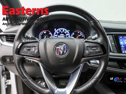 Used 2024 Buick Enclave Premium image 10