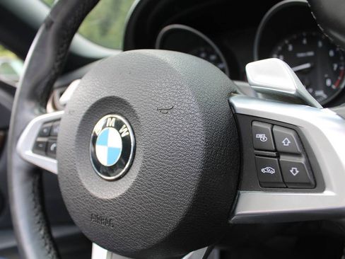 Used 2011 BMW Z4 sDrive35i RWD image 18
