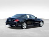 Used 2018 Mercedes-Benz E 300 4MATIC image 5