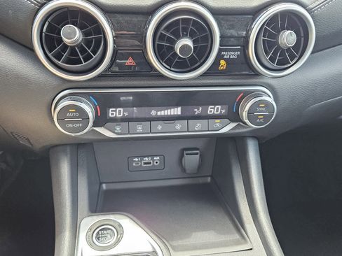 Used 2021 Nissan Sentra SV image 10