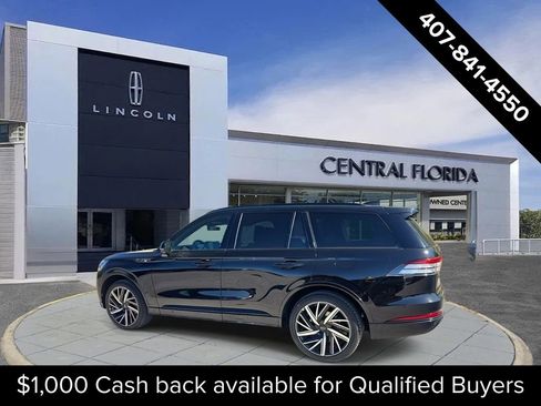 New 2026 Lincoln Aviator Black Label w/ Jet Appearance Package AWD/4WD image 6