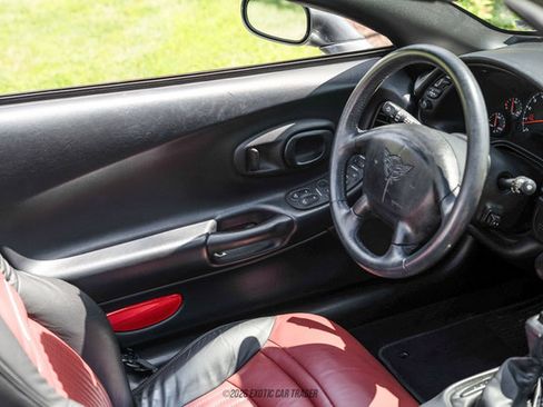 Used 2003 Chevrolet Corvette Convertible w/ Preferred Equipment Group1 RWD image 43