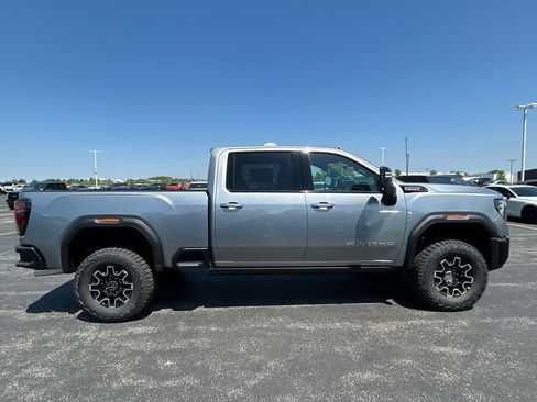 New 2026 GMC Sierra 2500 AT4X AWD/4WD image 10