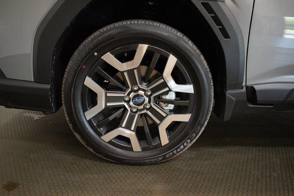 New 2026 Subaru Outback Touring XT AWD/4WD image 9