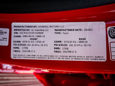 Used 2023 Chevrolet Silverado 1500 LT image 34