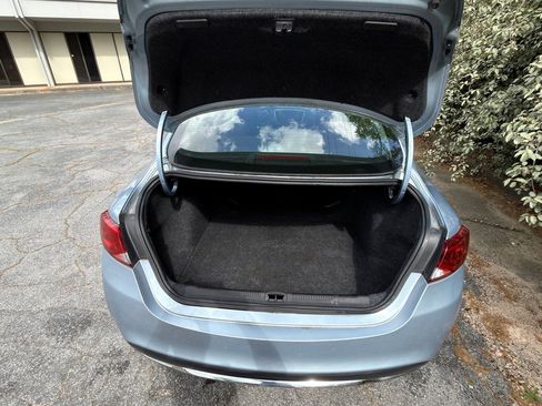 Used 2015 Chrysler 200 Limited image 14