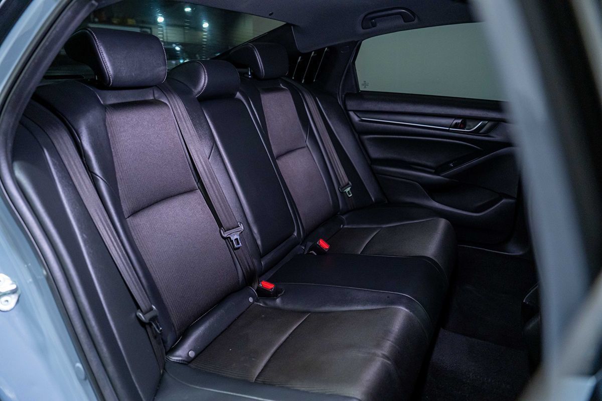 Used 2021 Honda Accord Sport image 18