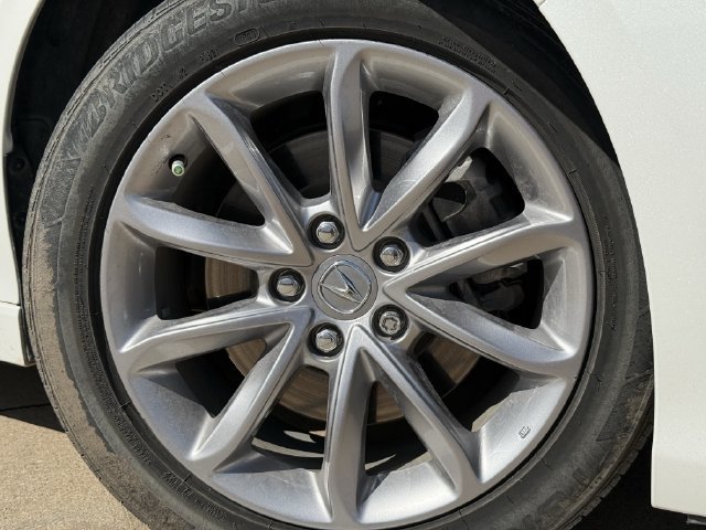 Used 2023 Acura TLX FWD image 9