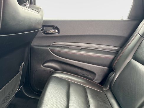 Used 2024 Dodge Durango GT RWD image 17