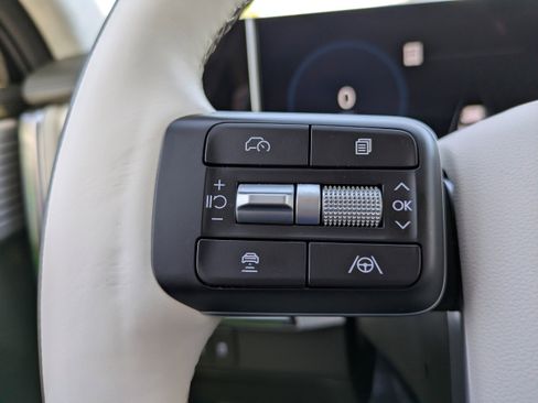 Used 2025 Hyundai Santa Fe Calligraphy image 22