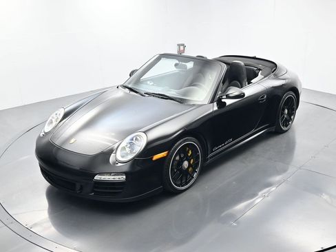 Used 2011 Porsche 911 Carrera GTS image 39