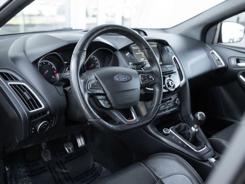 Used 2015 Ford Focus ST w/ Equipment Group 402A image 10