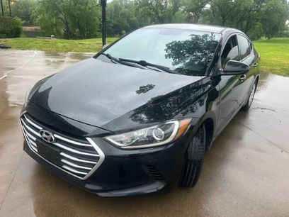 Used 2018 Hyundai Elantra SE